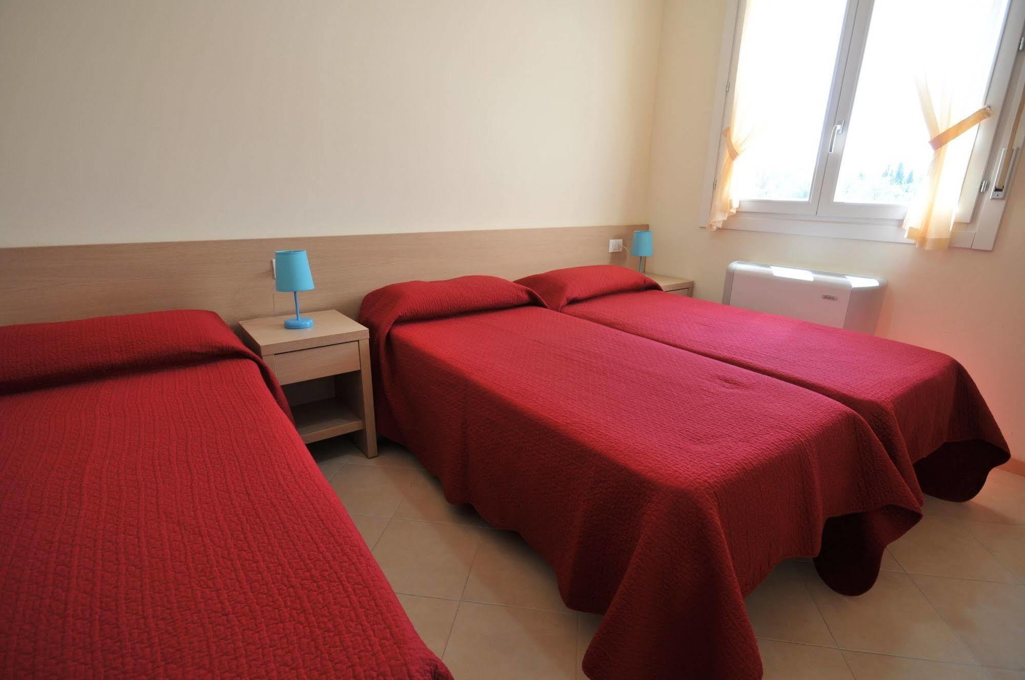 Residence Cleo Llido Degli Estensi Cameră foto